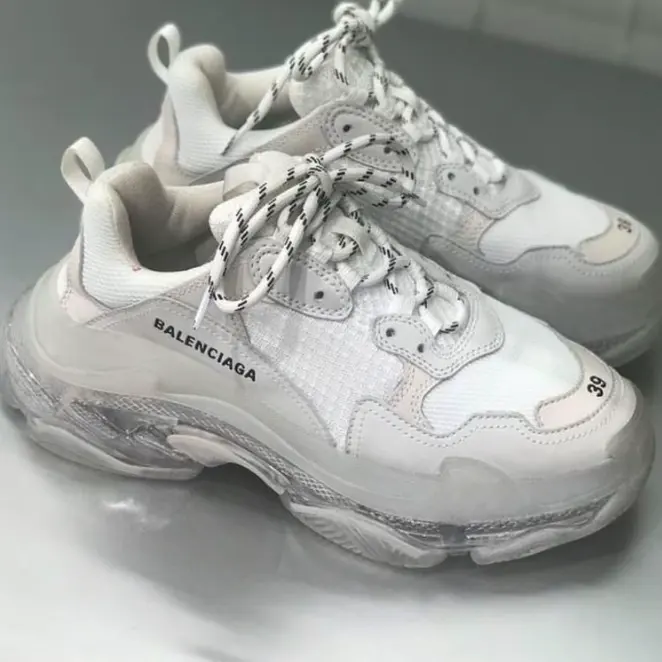 Balenciaga 巴黎世家私密特卖会上线