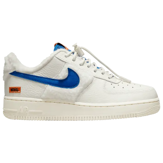 Nike Air Force 1 LV8 蓝钩毛绒女鞋
