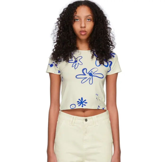 theopen product 蓝色印花露脐短袖