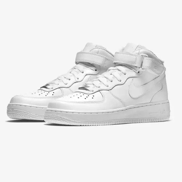 Nike Air Force 1 '07 Mid 女子运动鞋