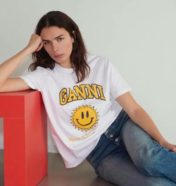 SSENSE：GANNI 服饰鞋履专场 入大白菜笑脸T恤
