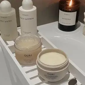 LOOKFANTASTIC：OUAI 极简风洗护大促！