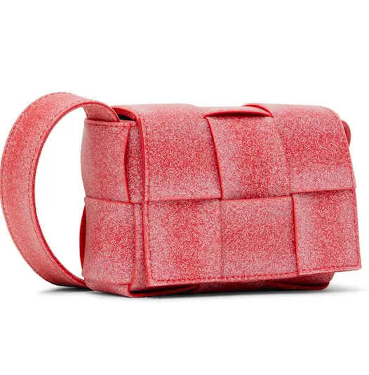 bottega veneta 桃红新色6格cassette磁带包