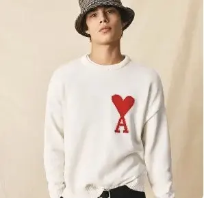 上新：SSENSE 年中大促 We11done 小熊卫衣$209，月亮上衣$162