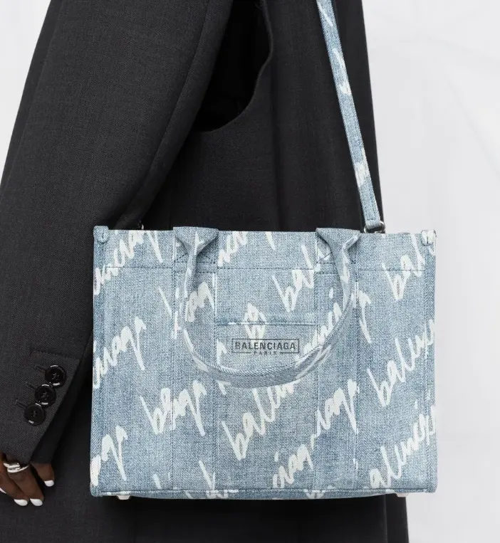 Balenciaga 巴黎世家 logo 印花牛仔托特包