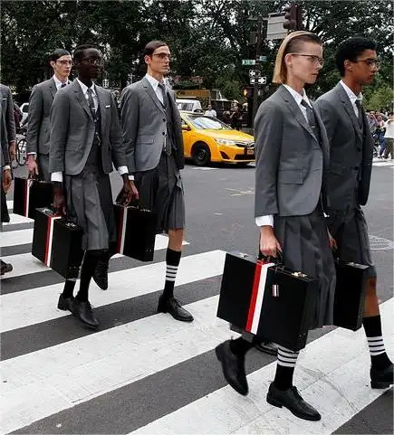 Mytheresa：Thom Browne 男装专区新人9折