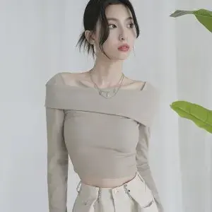 W Concept：Avandress 小众美衣热卖 徐贤同款抹胸$39
