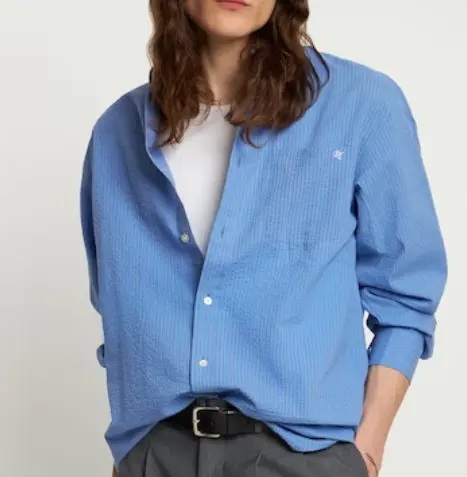 Jennie 同款！Dunst 条纹衬衣