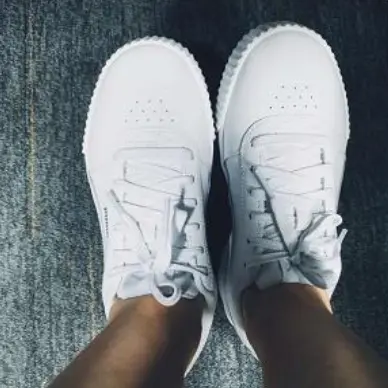 PUMA 彪马 Carina 女士小白鞋