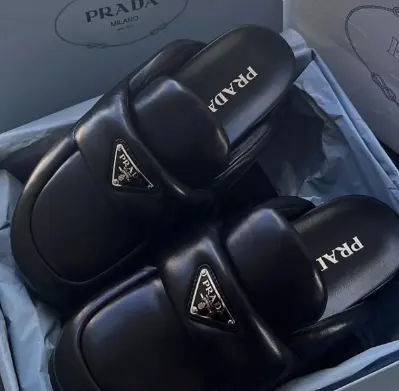 PRADA Soft flat 黑色面包半拖