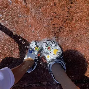Crocs 卡骆驰 大理石花纹厚底云朵女款洞洞鞋