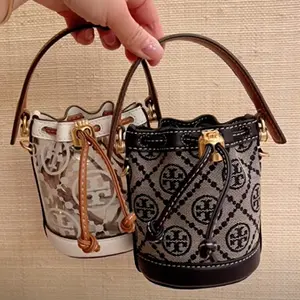 补货！Tory Burch 汤丽柏琦 T MONOGRAM 超 Q MICRO 水桶包
