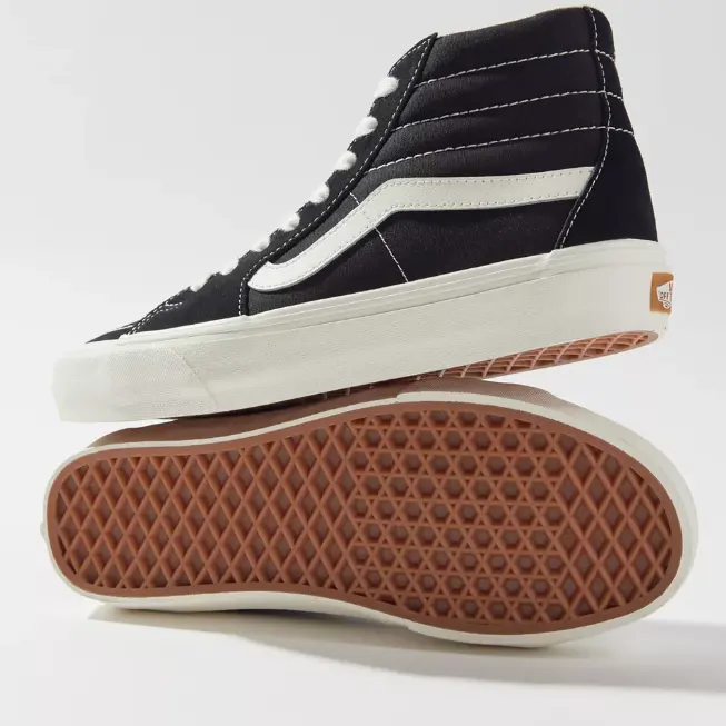 Vans Sk8-Hi VR3高帮运动鞋 女款