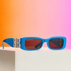 Saks：配饰热卖 Balenciaga 皮带$249 Dior 老花墨镜$343
