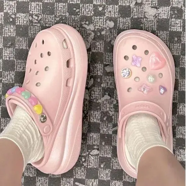 Crocs UK：洞洞鞋大促 超火泡芙洞洞鞋£52、云朵洞洞鞋£44