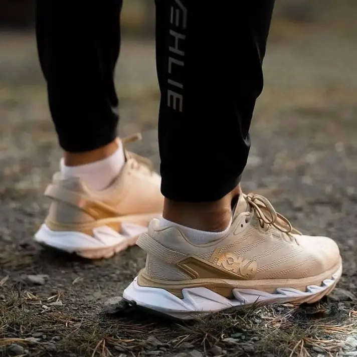 Coggles：Hoka One 专区鞋履