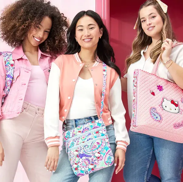 Vera Bradley：Hello Kitty 联名款家居、包袋上新