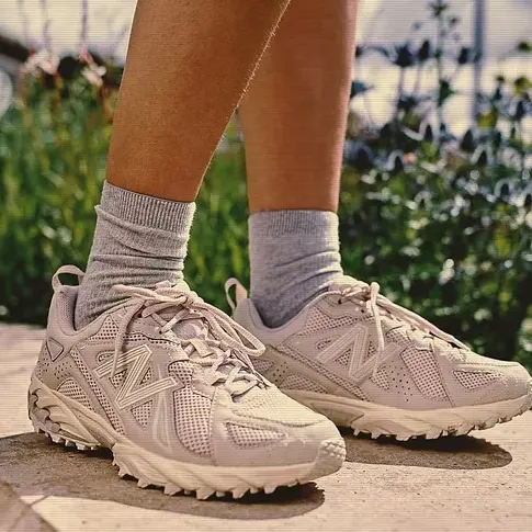 上新！New Balance 新百伦 Ml610 运动鞋