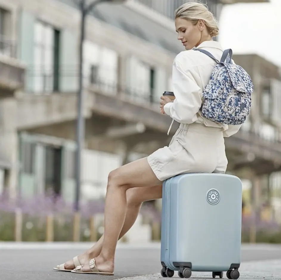 Kipling：假日季 Outlet 行李箱包热促