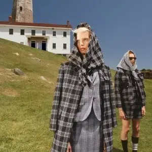 LVR：Thom Browne 女装折扣区上新 入手甜妹百褶裙