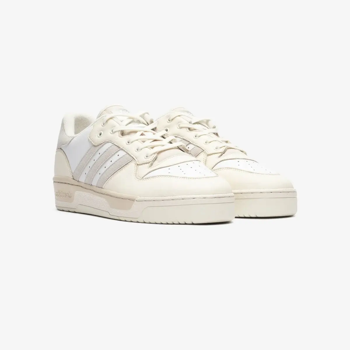 上新！ADIDAS Rivalry x SNS 联名款运动鞋