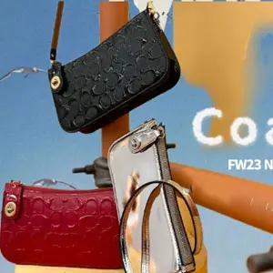 COACH Penn Signature 浮雕压花腋下包