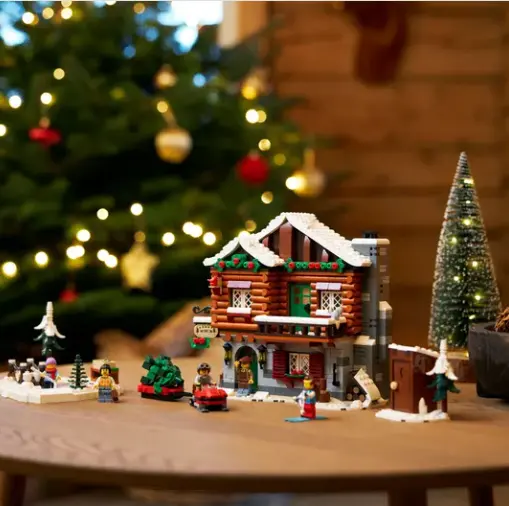 新品预告！Lego 乐高官网 2023冬季村庄系列 雪山小屋 10325