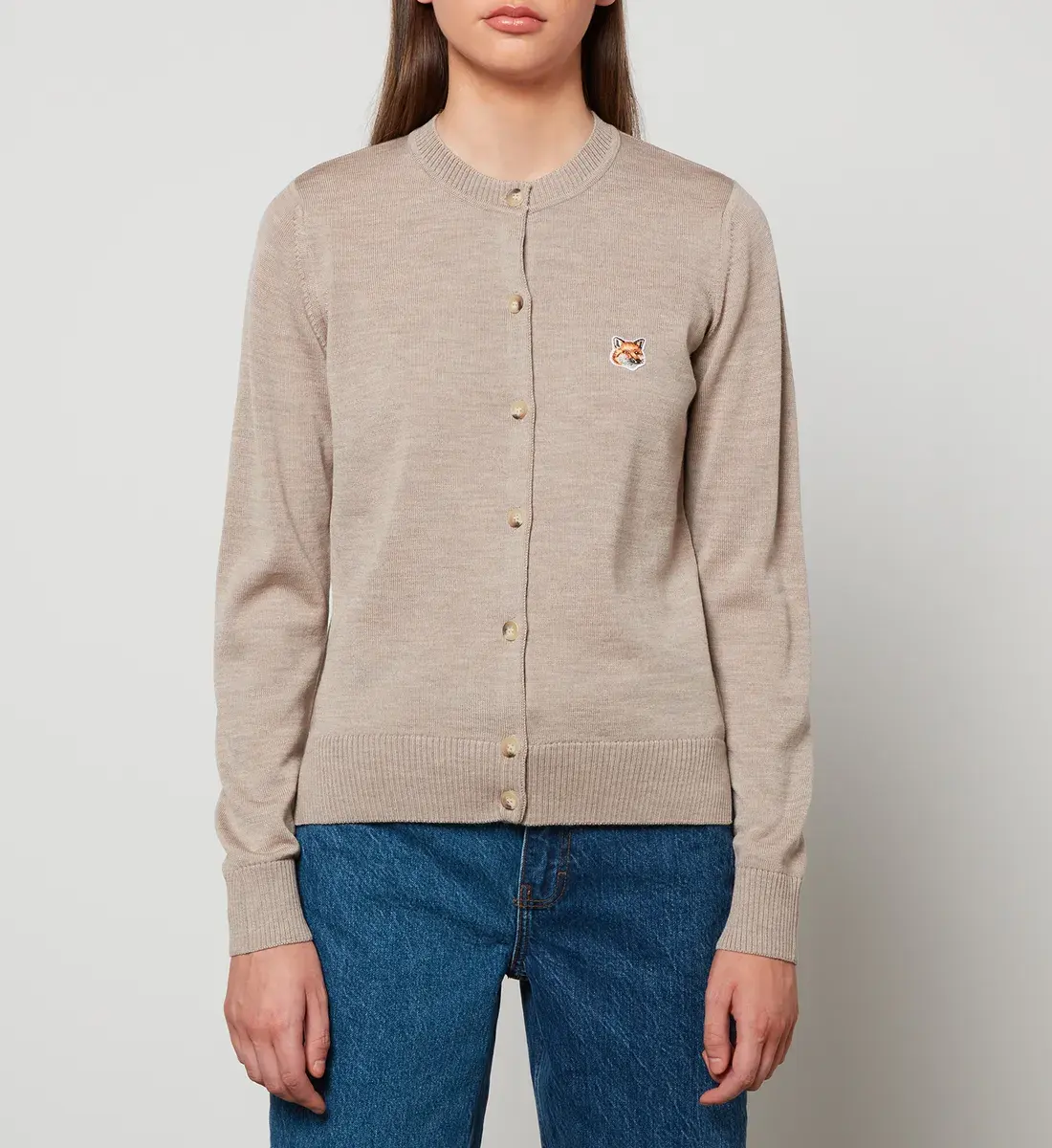 Jennie同款！Maison Kitsune 卡其色小狐狸开衫