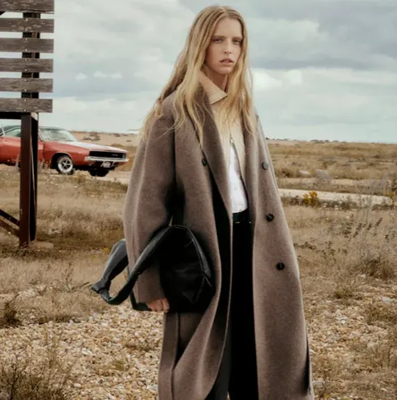 COS UK：新品热卖 小黑裙£67、大号纯白云朵包£58