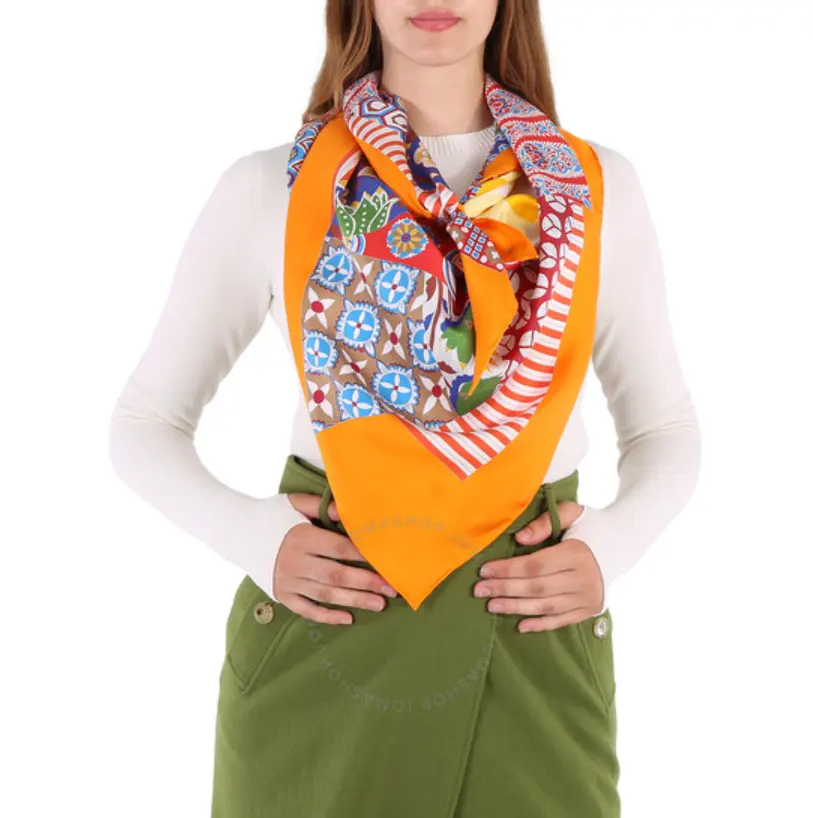 HERMES 爱马仕 三角真丝花纹围巾