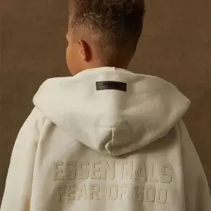 PacSun：FOG Essentials 大童服饰专场 1977 连帽衫$32、Logo 拉链外套$37