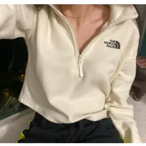 The North Face 北面 100 Glacie 1/4 拉链短款卫衣