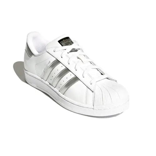 W7码好价！Adidas Superstar 女士休闲板鞋