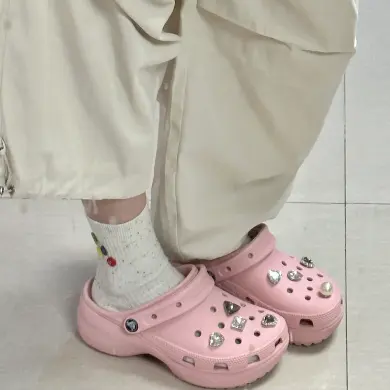 CROCS 卡骆驰 CLASSIC PLATFORM 女士云朵洞洞鞋