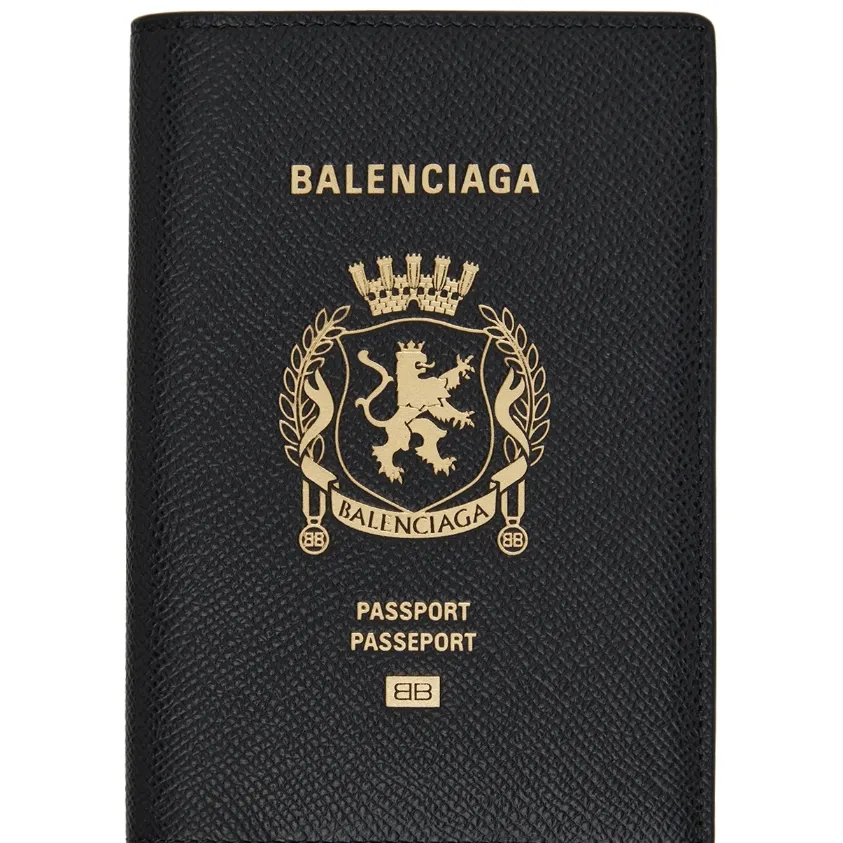 Balenciaga 巴黎世家 Black Stamped 护照包