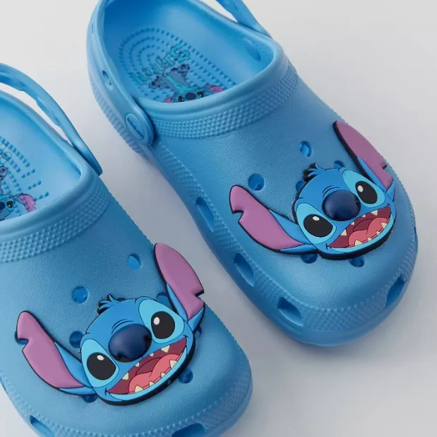 Crocs X Disney Stitch 联名洞洞鞋