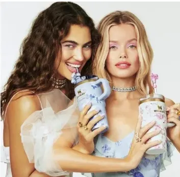 Stanley x LoveShackFancy 浪漫联名水杯上新 少女心爆棚