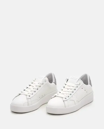 Golden Goose 平底小白鞋