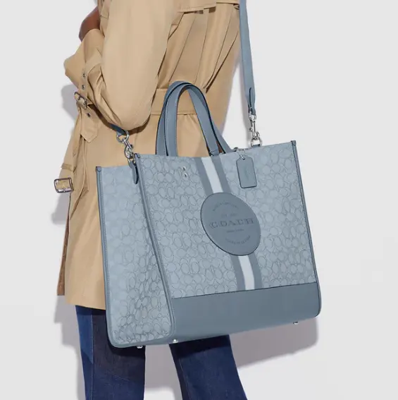 Coach Outlet Dempsey 老花托特包