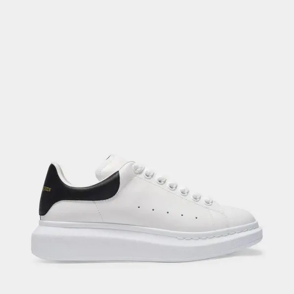码全！ALEXANDER MCQUEEN Oversized 经典黑尾小百鞋