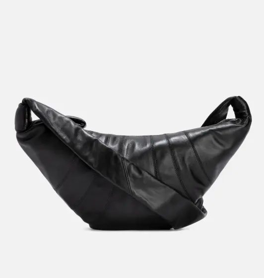LEMAIRE CROISSANT 中号黑色羊皮牛角包