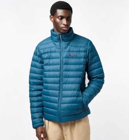 Patagonia 蓝色羽绒夹克