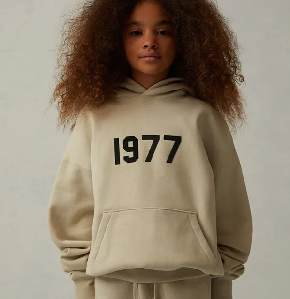 Fear of God Wheat 卫衣