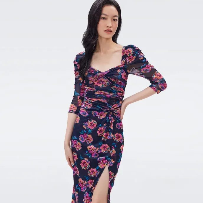 DVF Bettina 玫瑰粉蝴蝶花迷笛裙