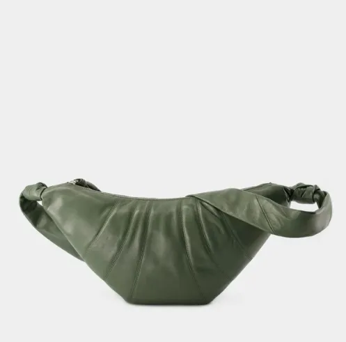 LEMAIRE Croissant 橄榄绿色中号羊皮