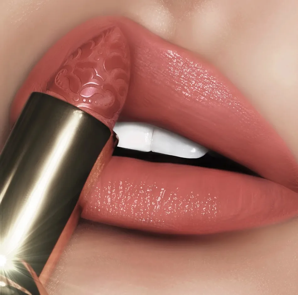 Pat McGrath 雕花哑光口红