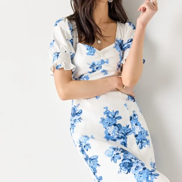Francesca's Meghan 花卉开衩裙