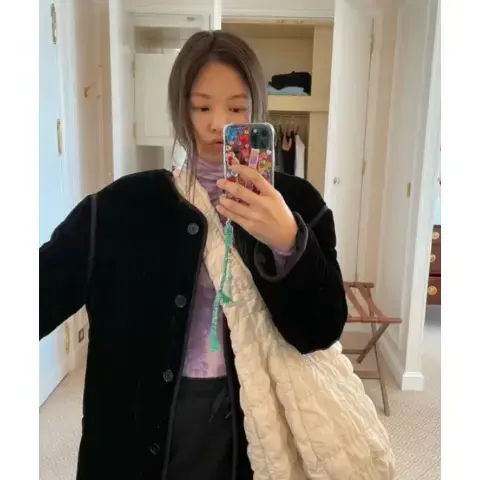 COS 米白色 OVERSIZED QUILTED 大号云朵包