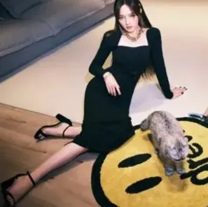 Stuart Weitzman  一字带凉鞋 孟佳同款不同色