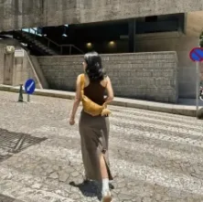 Lemaire 小号纯羊皮牛角包